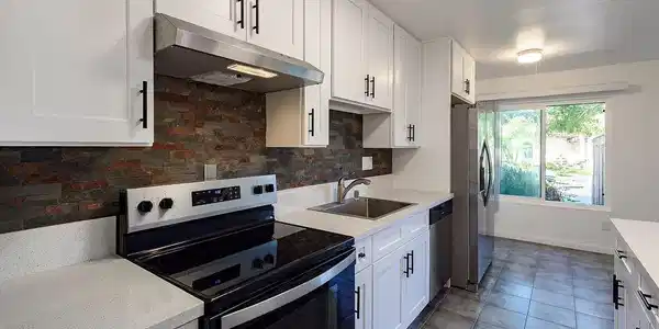 2388 Grand
