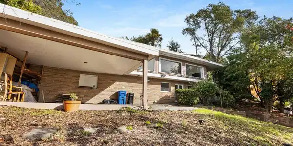 1012 Contra Costa Dr