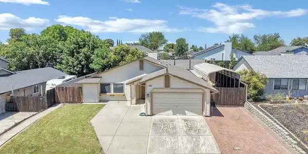 1456 Chianti Way