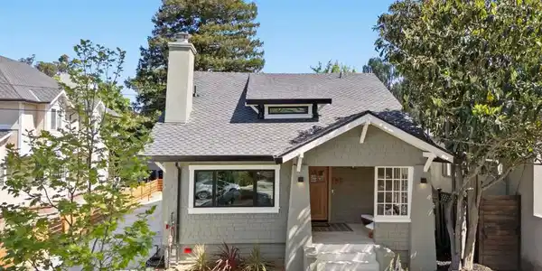 1117 Palm Drive