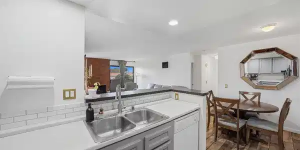 110 N 2nd Avenue