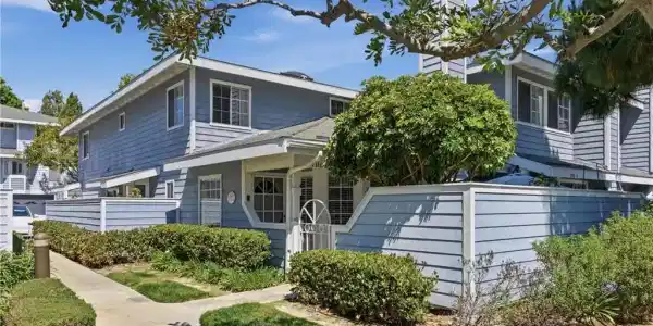 19116 Queensport Lane