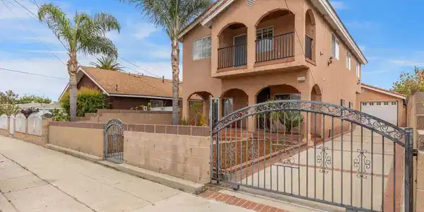 1060 Mcfarland Avenue