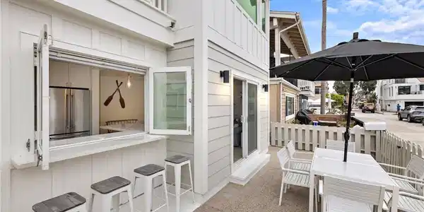 207 40th Street