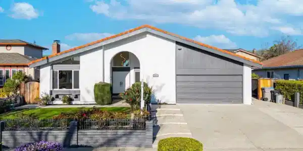 2854 Agua Vista Drive