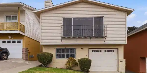1033 Skyline Drive