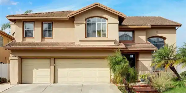 2424 Calle Aquamarina