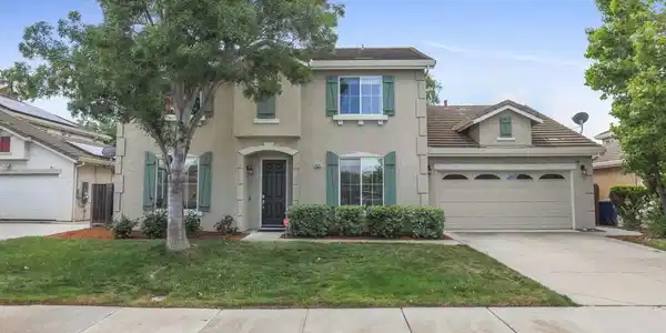 4529 Wagon Trail Way