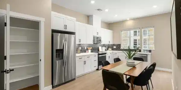 28928 Parkridge Loop