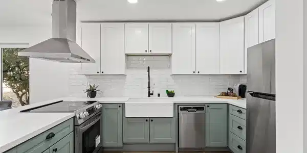 7833 Camino Huerta