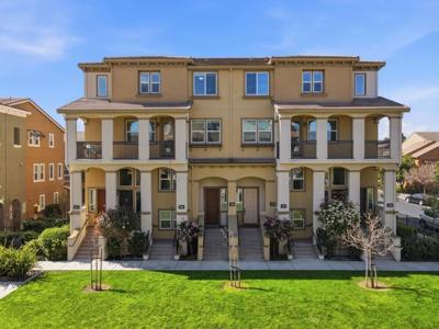 38922 Dandelion Place