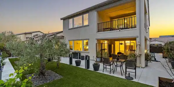 600 Bluffs Drive