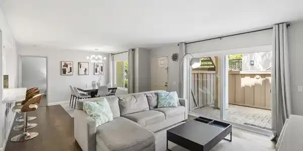 4080 Rosenda Ct