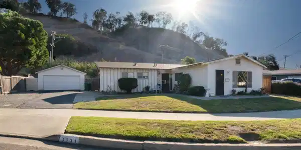 3231 Roberta Lane