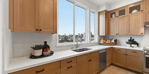 2009 Grand Street