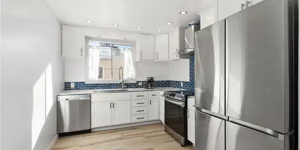 527 Cedar