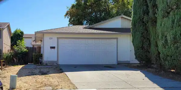 1713 Magnolia Way
