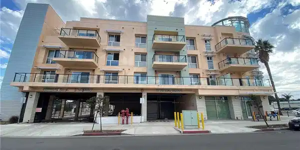 1598 Long Beach