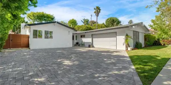 45 Silver Spring Drive