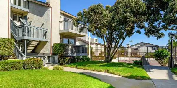 3122 Sunset Lane