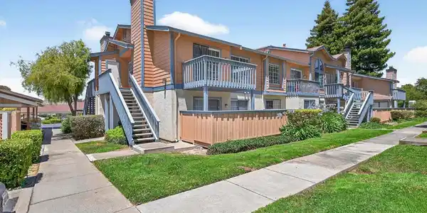 15 Glenwood
