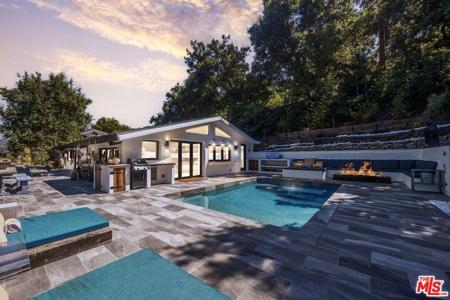 26272 Cool Glen Way