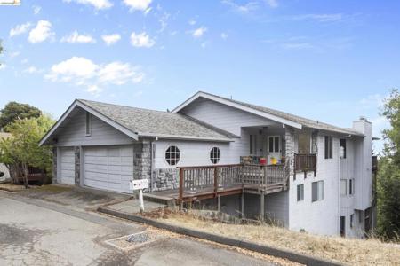 2745 Butters Drive