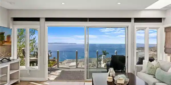 1091 La Mirada