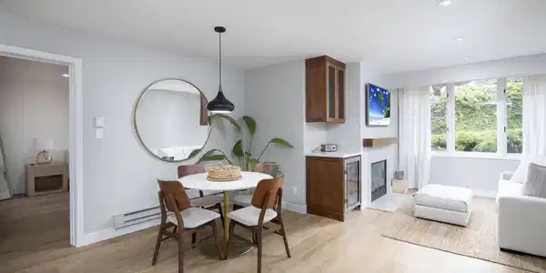 1562 Camino Del Mar
