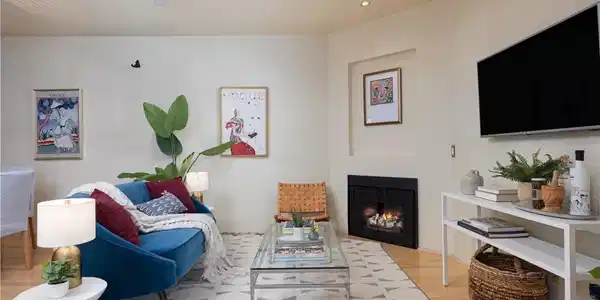640 W 4th Street