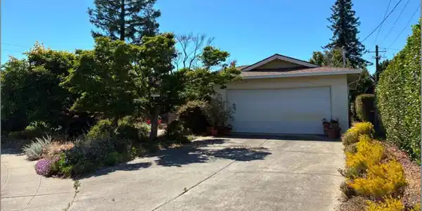 692 Mccarty Avenue