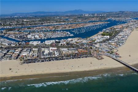 2212 W Oceanfront