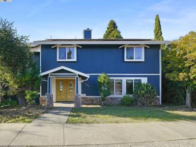 1800 Weir Dr