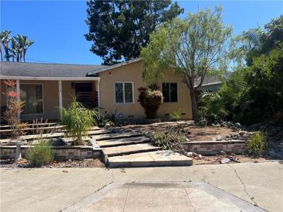 2728 Ralston