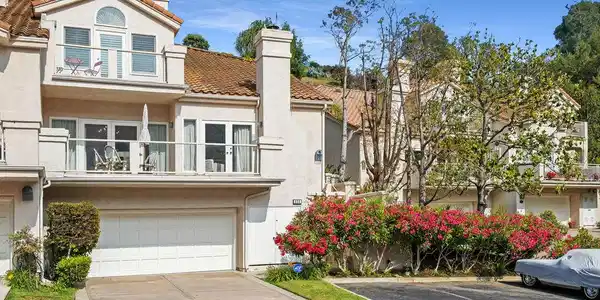 622 Palisades Drive