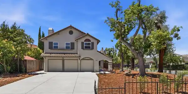 895 Del Vaile Court