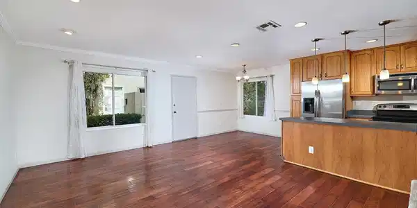 7849 Camino Glorita