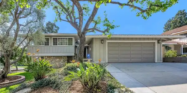 5702 Scotwood Dr.