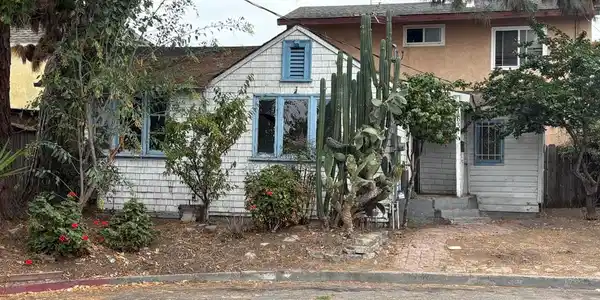 1631 Rosedale Avenue