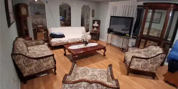 3631 La Costa