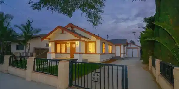 1350 E 8th