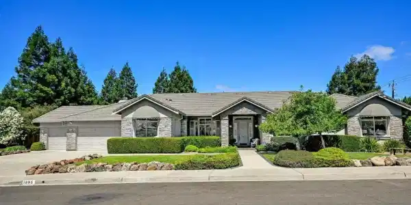 1895 Renee Way