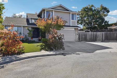 300 Lodgepole Ct