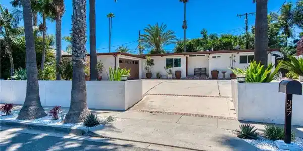 327 Santa Isabel
