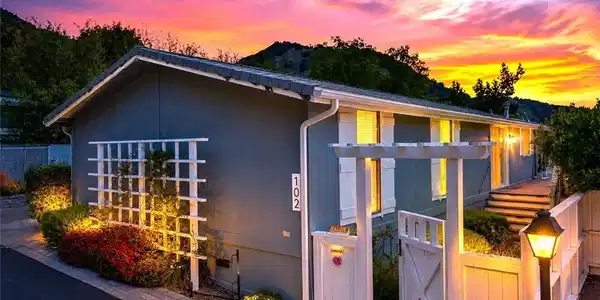 102 Sunrise