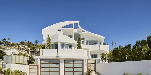 3885 Rambla Orienta