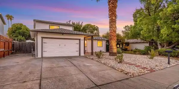 2824 Seville Cir