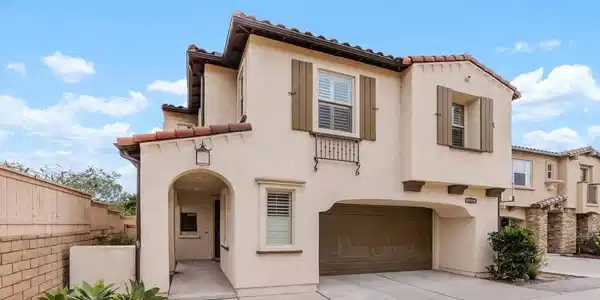1080 PRIMROSE LANE