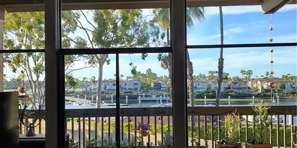 5201 Marina Pacifica S