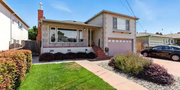 211 Anita Drive
